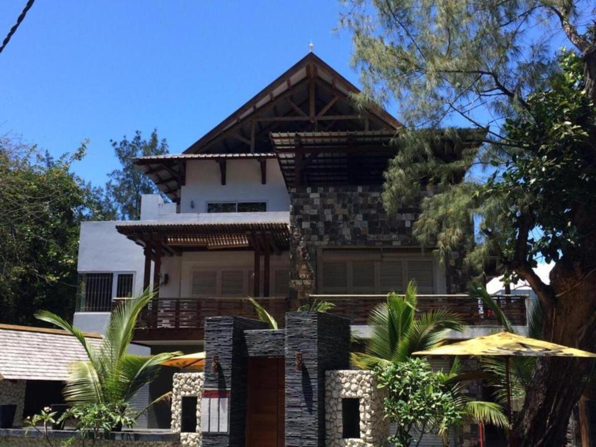 4 Bedrooms Penthouse 50 Meter To The Beach By Dream Escapes Pereybere Beach Exteriör bild